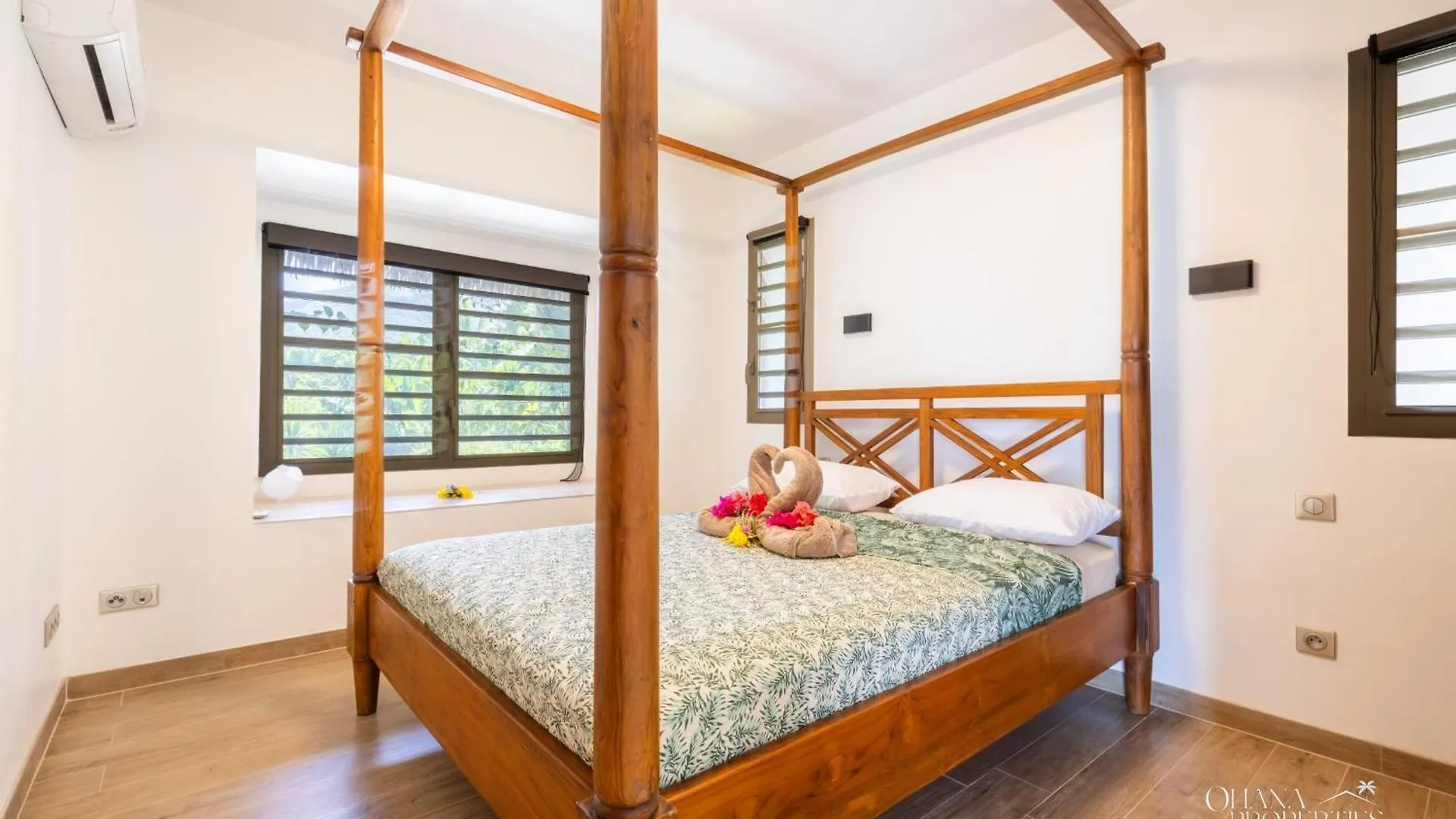 Villa Iti - 3Br Oceanfront Villa W Beautiful Pool Maharepa